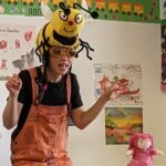 Biscotte et la boite de craquottes, spectacle petite enfance, tout-petits, compagnie du dromadaire